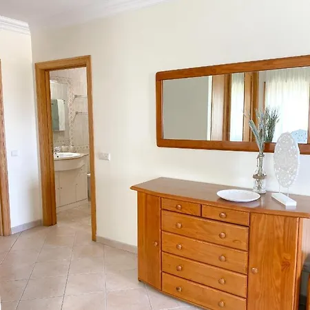 Buzio E Mar Apartment *